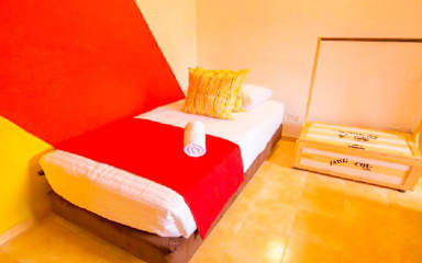 On vacation Magic Hill의 사진