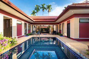 Boutique Resort Private Pool Villa Phuketの写真