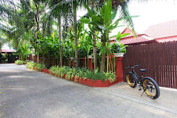 Boutique Resort Private Pool Villa Phuketの写真