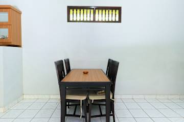 Photos of Sari Indah Cottage