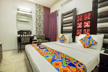 Photos of Hotel Suncourt Corporate