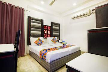 Photos of Hotel Suncourt Corporate
