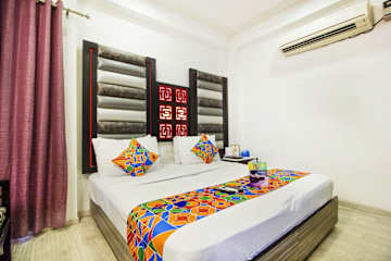 Photos of Hotel Suncourt Corporate