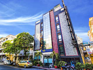 Photos of Hotel Suncourt Corporate