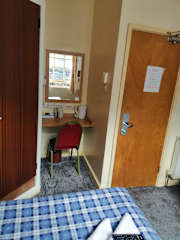 Photos of Colliers Hotel