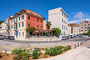 Photos of Galeria Valeria City Promenade - MAG Quaint & Eleg