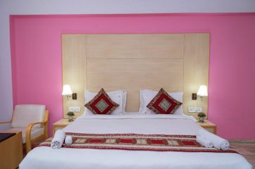 Photos of Hotel Gorbandh