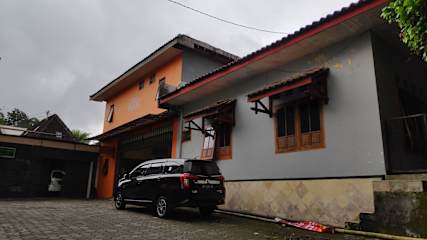 Photos of Kalegandua