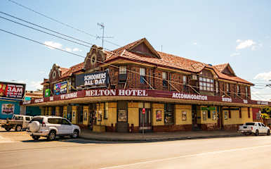 Photos of Melton Hotel