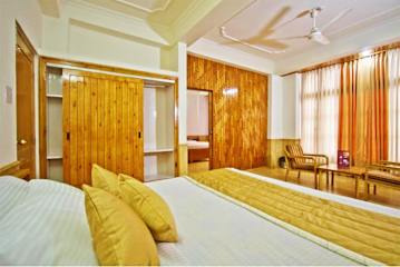 Photos of Hotel Snow View Manali