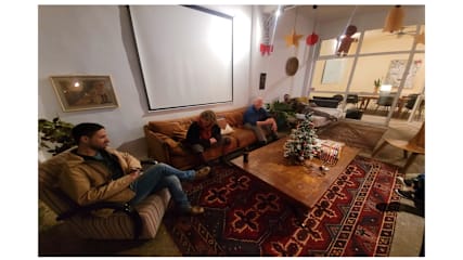 Kuvia paikasta: