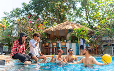 Fotos de Moustache Goa Luxuria Anjuna