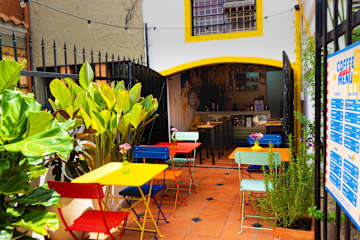 Vecinos by La Palmeraの写真