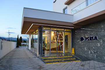 Perla Luxuryの写真