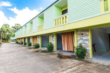 Photos of Khum Suk Resort