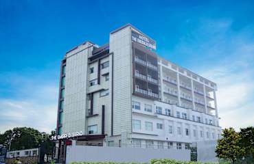 Photos of The Emerald Grand