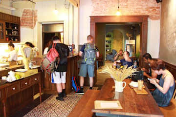 Photos of Niras Bankoc Cultural Hostel