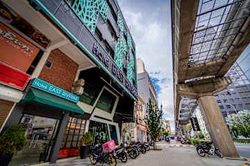 Photos of East Riverine Boutique Hotel