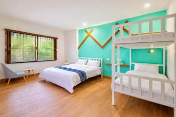 BED Friends Poshtel의 사진