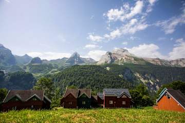Photos of TRIBÜ