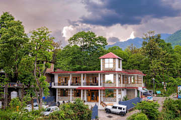 Photos of The Birdhouse Villa, Bir