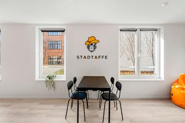 Kuvia paikasta: