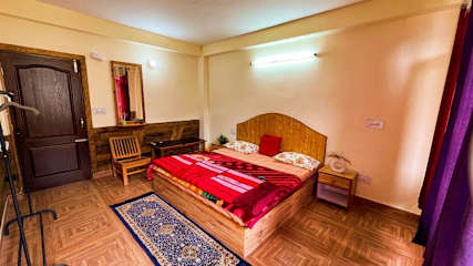 Photos of YOLO Backpackers - Manali