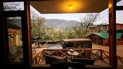 Photos of YOLO Backpackers - Manali