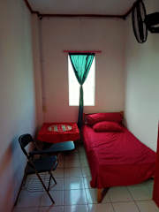 Fotos de GINTSUKA Hostel Kualanamu - Bukit Lawang Hub