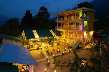 Whoopers Hostel Manaliの写真