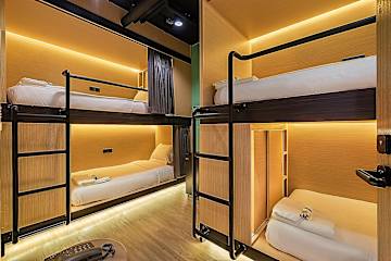Photos of Phra Nakhon Poshtel