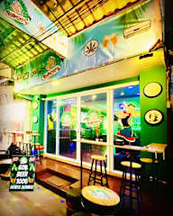 Popeyes Hostel, Coffeeshop & Beer Barの写真