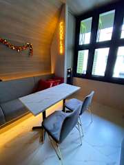 ST Signature Tanjong Pagar, 12 Hrs: 8PM-8AM의 사진