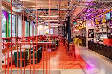 Photos of Clink i Lár