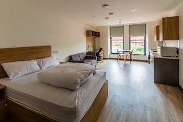 Photos of Destiny Student - Broga House Cork