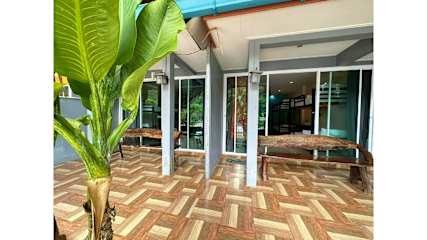 Photos of Painting Family Hostel