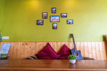 Photos of Timberwolves Manali