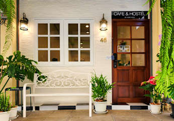 Photos of Noir Cafe and Hostel