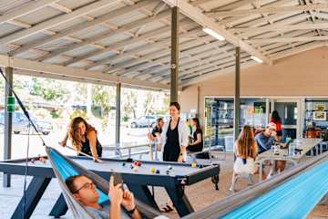 Photos of Kangarooms Noosa Everglades