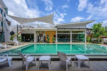 Fotos de Phuket Airport Place
