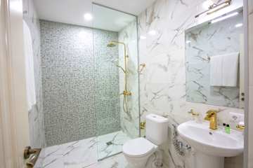 Photos of Royal Inn