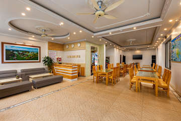 Photos of Cat Ba Xanh Spring Garden Hotel