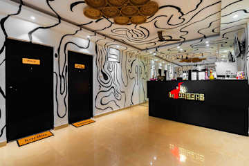 Photos of Whoopers Boutique Morjim