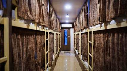 DORMITORY WORLD AC 24 HOURS의 사진