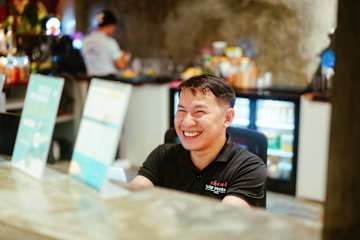 Photos of Wild Monkeys Hostel