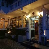 Photos of House of Leisure