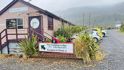 Photos of The Crossing Lodge and Backpackers