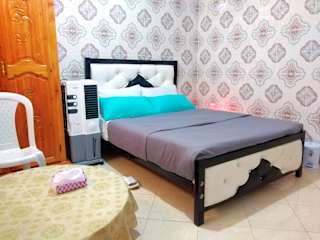 Photos of Aziz House