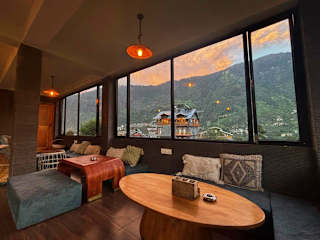 Nyra Homes - Stay Naturizedの写真