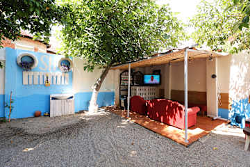 Osho Hostelの写真
